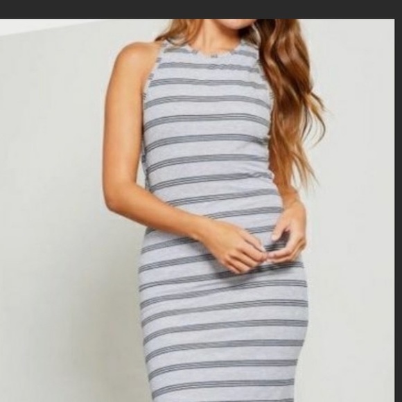 Striped Grey Short Sleeve Dress - Picture 7 of 7